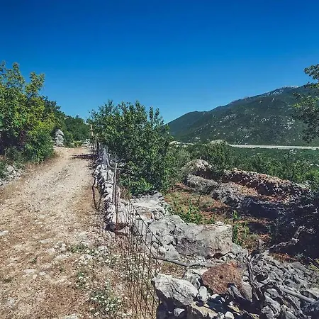 Robinson Haus Ivan No Electricity Makarska