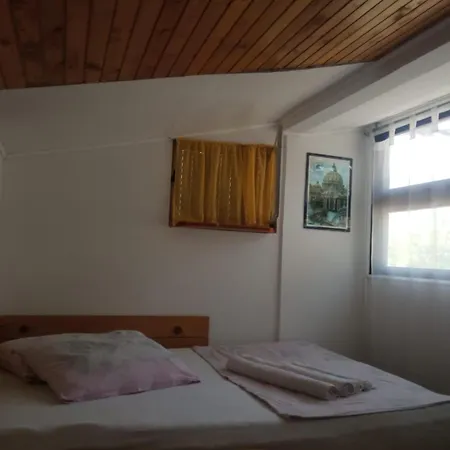 Dağ evi Robinson Haus Ivan No Electricity *